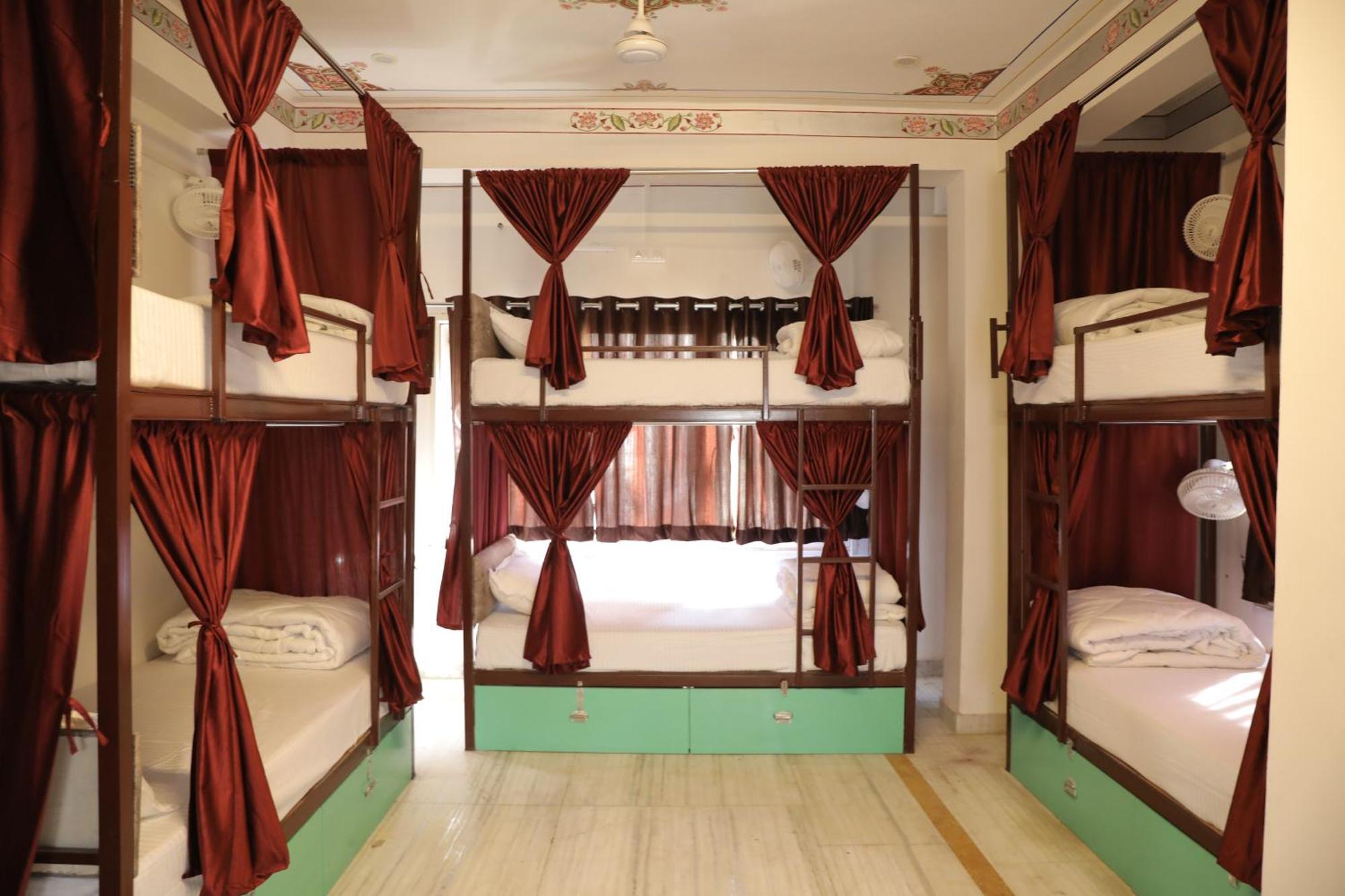 Hostel Funky Bunky Udaipur Ngoại thất bức ảnh