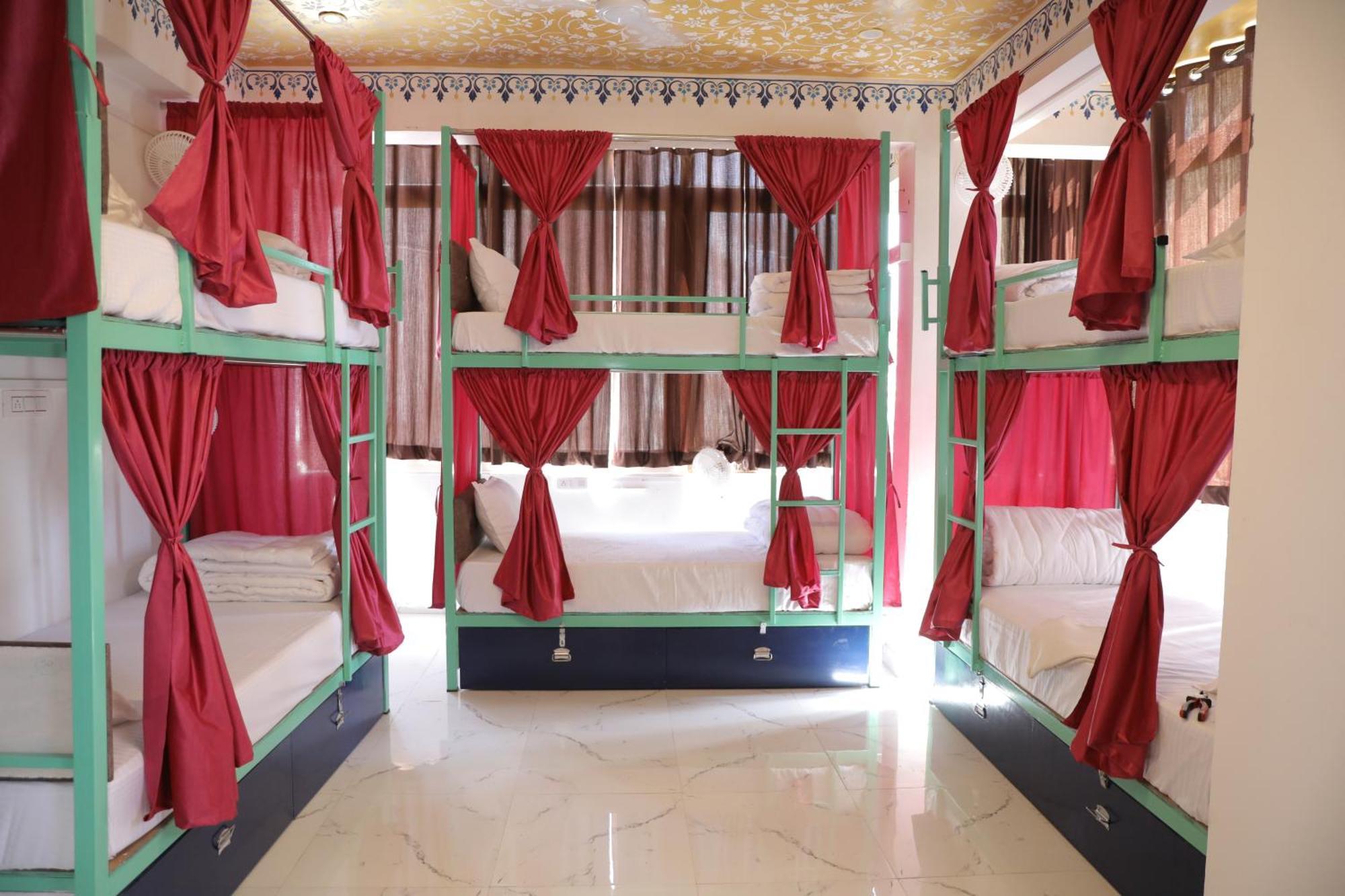Hostel Funky Bunky Udaipur Ngoại thất bức ảnh