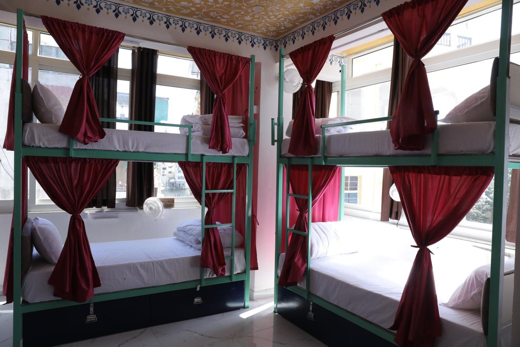 Hostel Funky Bunky Udaipur Ngoại thất bức ảnh