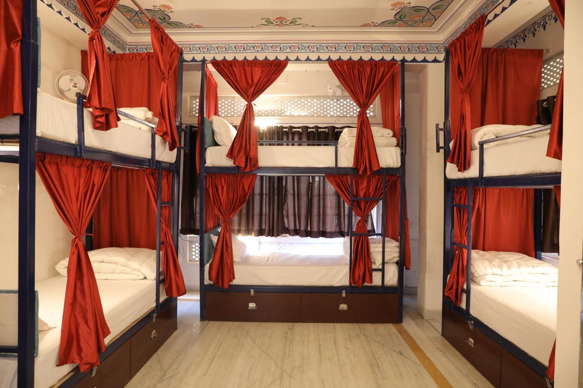 Hostel Funky Bunky Udaipur Ngoại thất bức ảnh