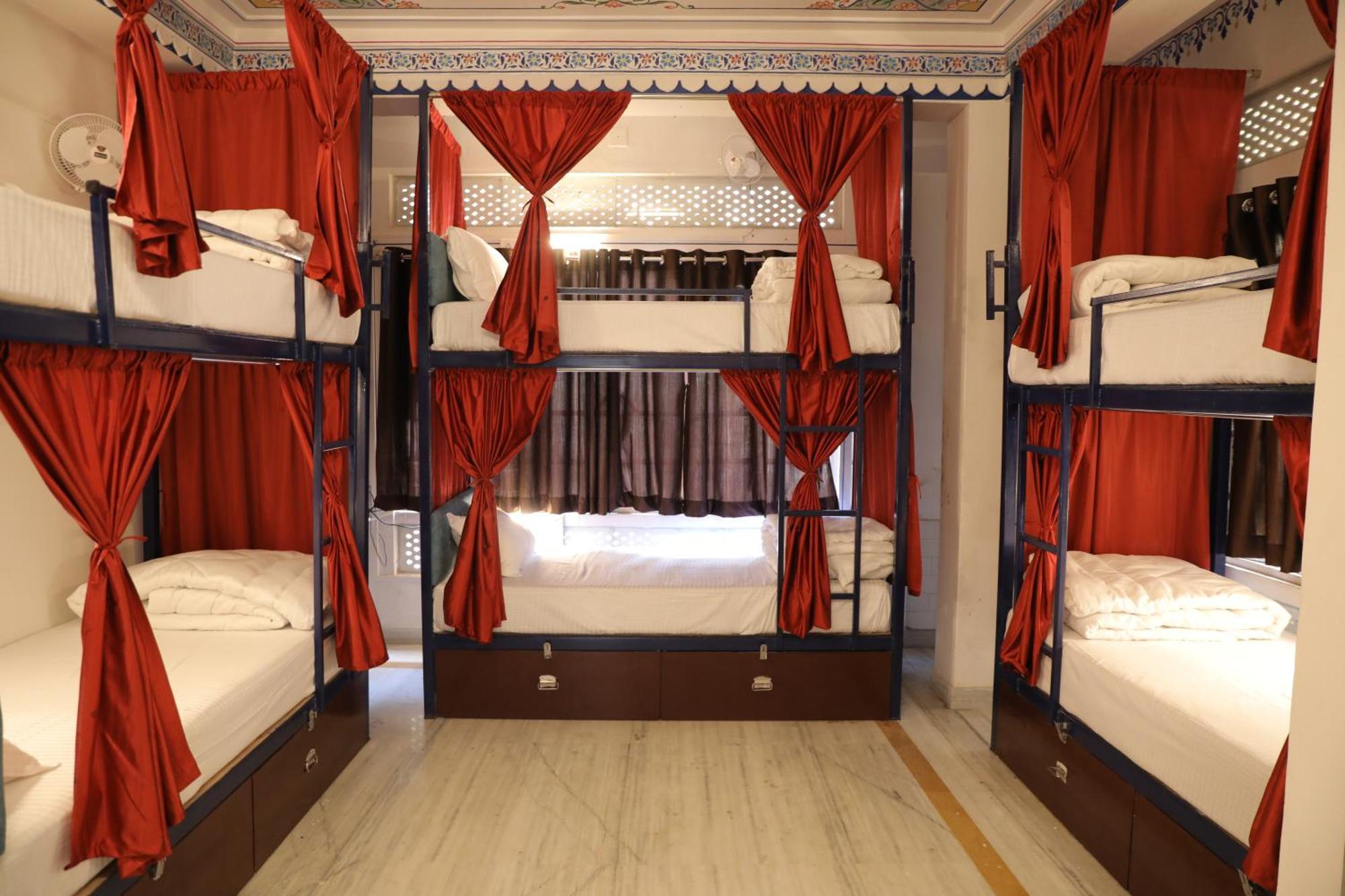 Hostel Funky Bunky Udaipur Ngoại thất bức ảnh