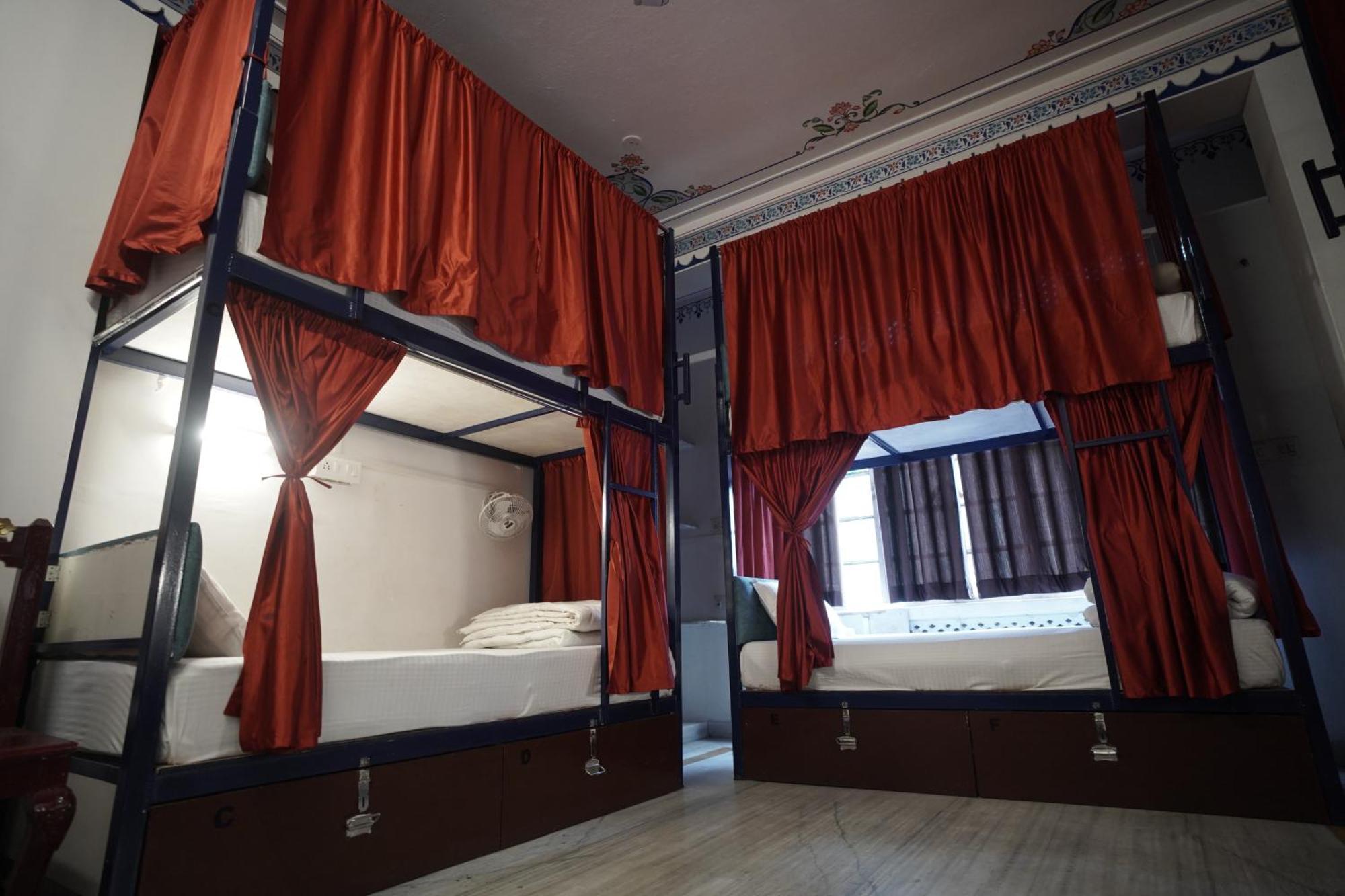 Hostel Funky Bunky Udaipur Ngoại thất bức ảnh