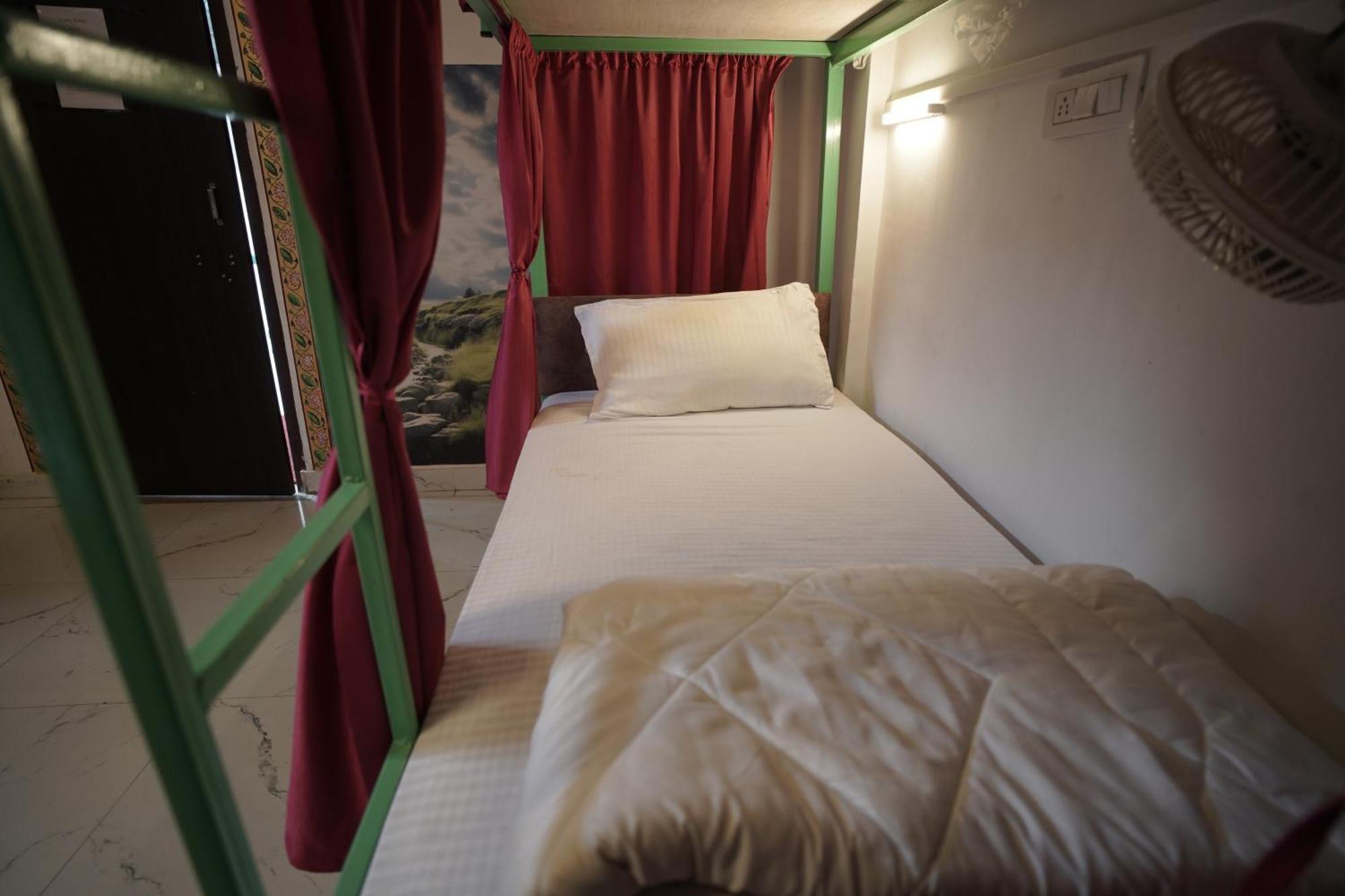 Hostel Funky Bunky Udaipur Ngoại thất bức ảnh