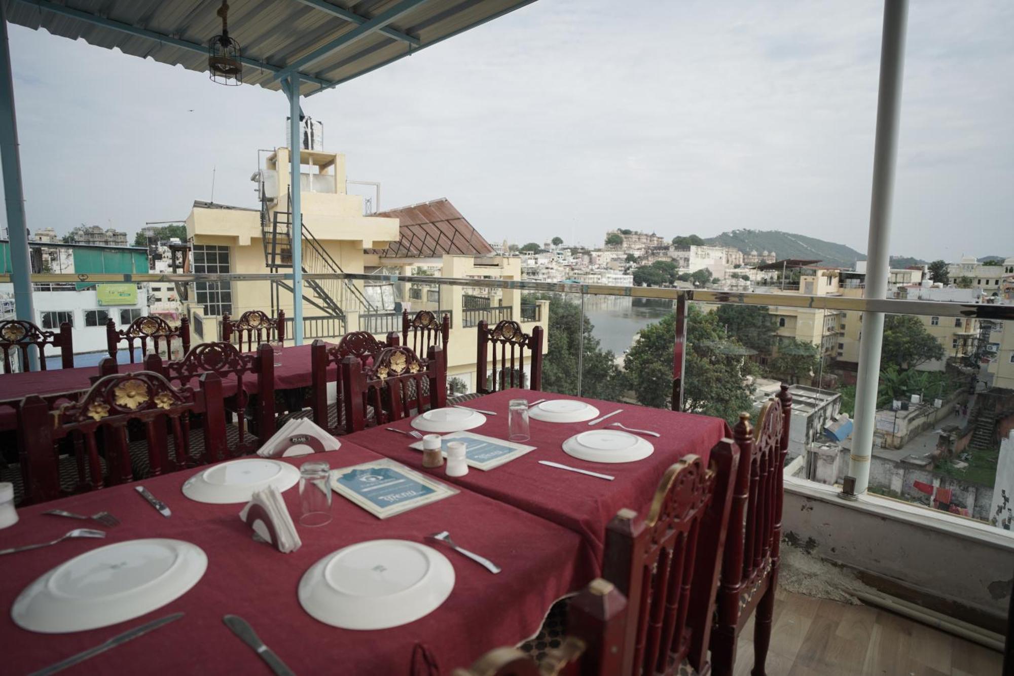 Hostel Funky Bunky Udaipur Ngoại thất bức ảnh